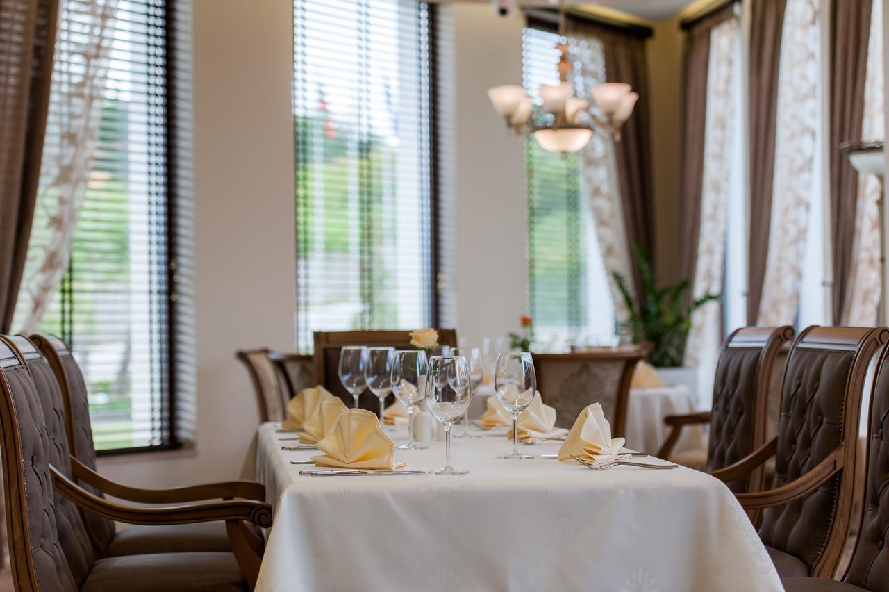 Mantar Spa Hotel Marikostinovo Экстерьер фото